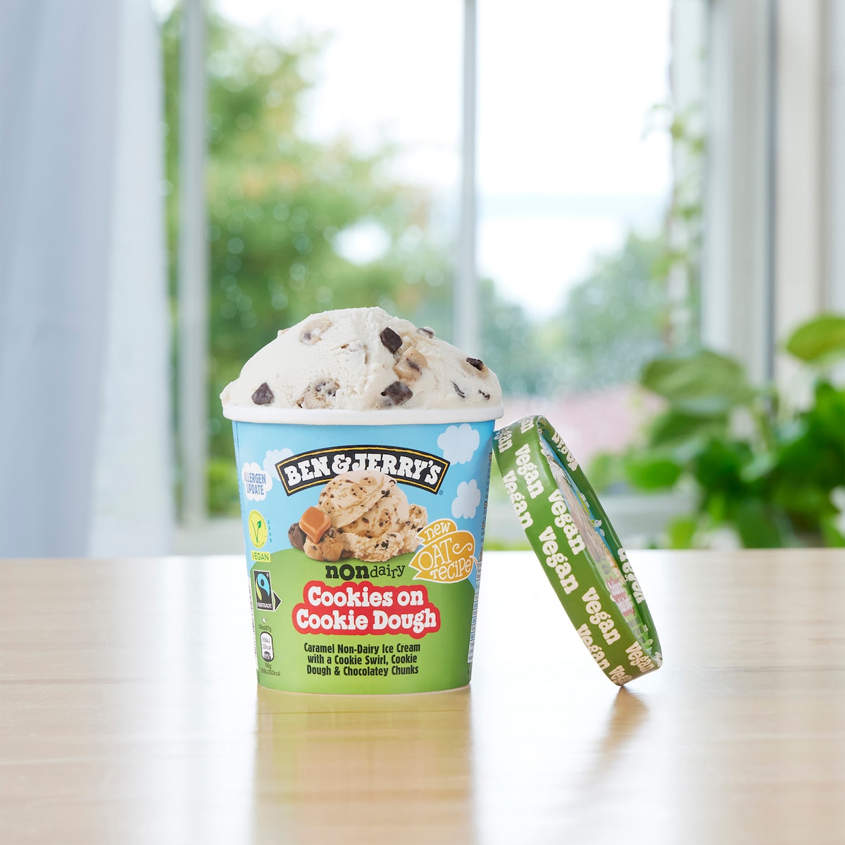 Cookies on Cookie Dough Non-Dairy Oat - Tub 7 / 7