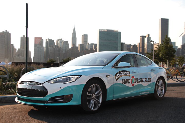 Tesla_NYC_background_720x480_72_RGB.jpg